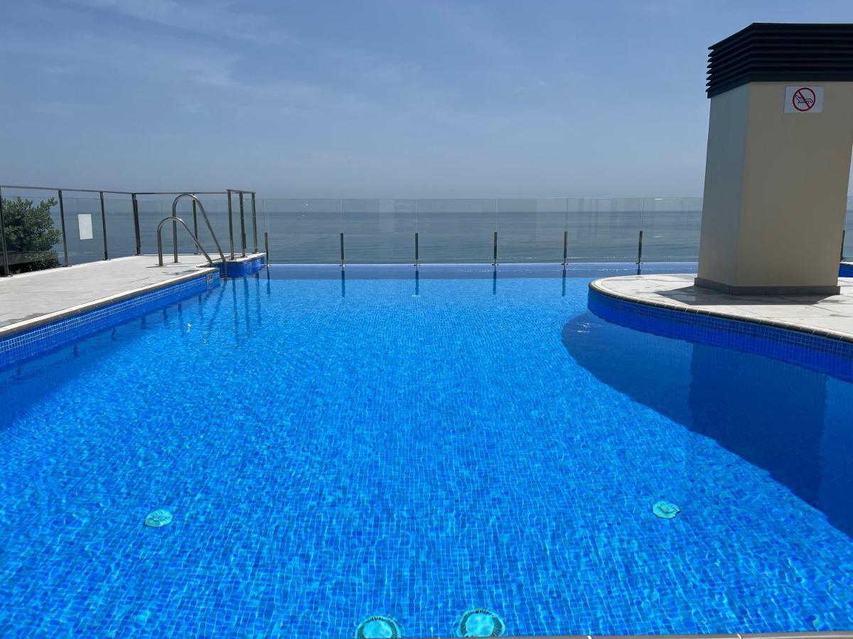 埃斯特波纳Breathtaking Sea View公寓 外观 照片